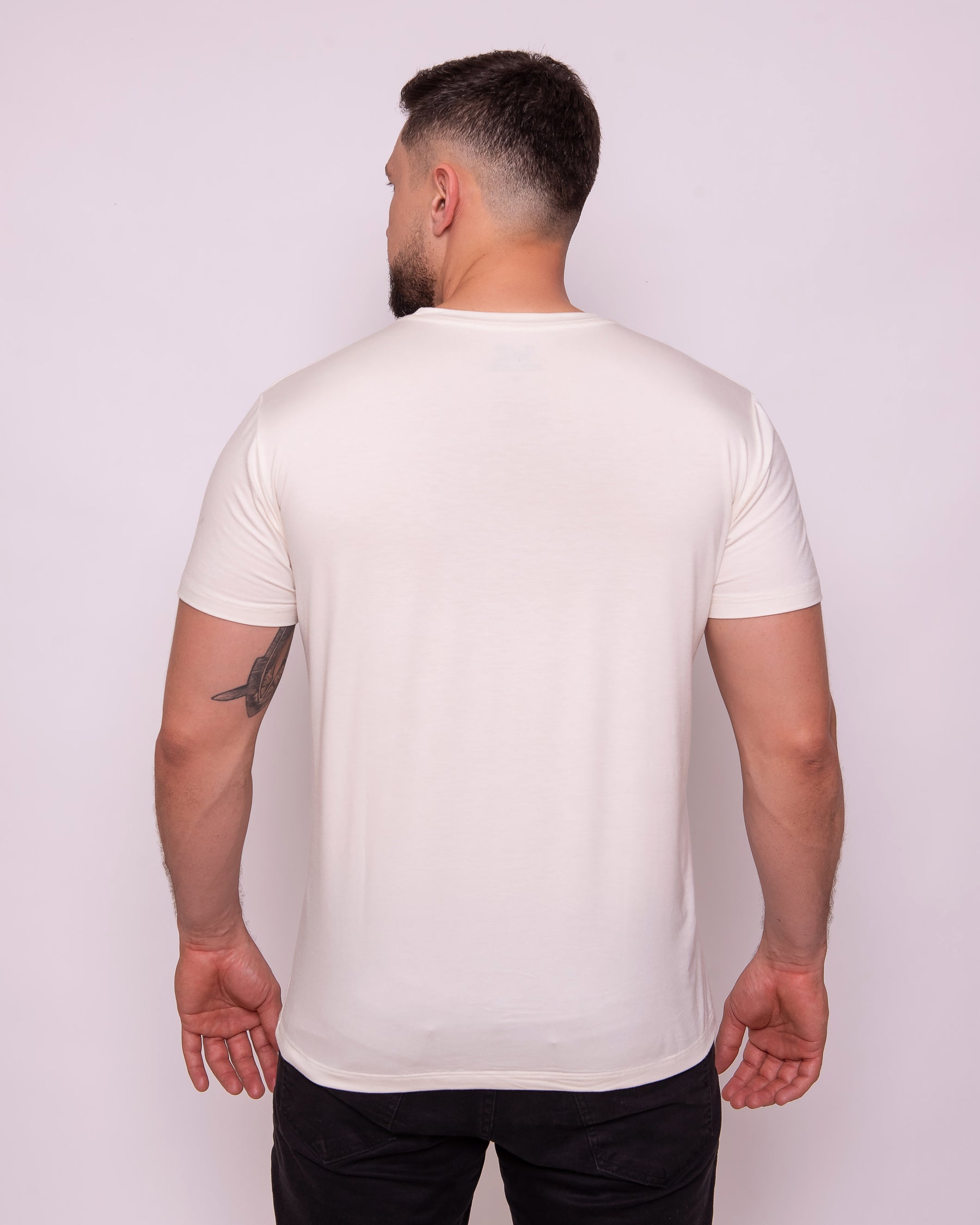 camiseta-masculina-tech-t-shirt-wordless-off-white-costas